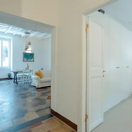 Domus Superior Domizio - Pantheon Appartement *